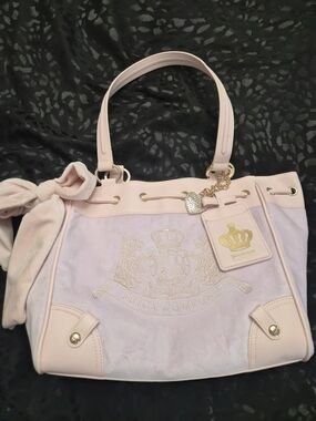 Juicy Couture Blush And Lilac Daydreamer NWOT